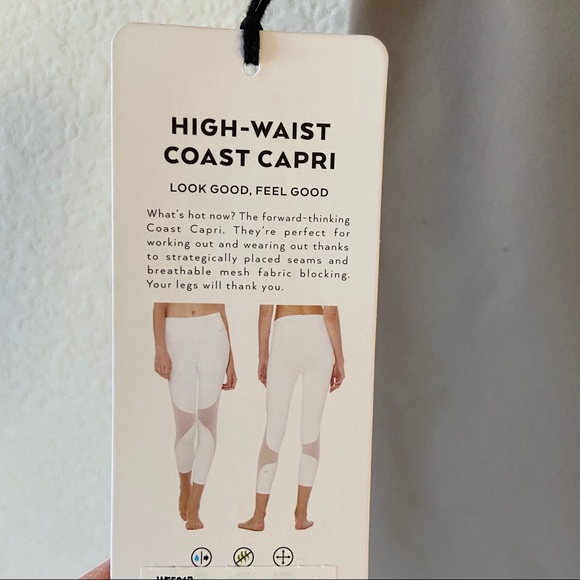 ALO NWT High Waist Coast Capri Legging - Picture 8 of 8